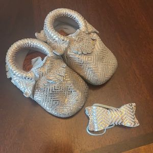 Freshly Picked Geo Rose Moccasins & Bow